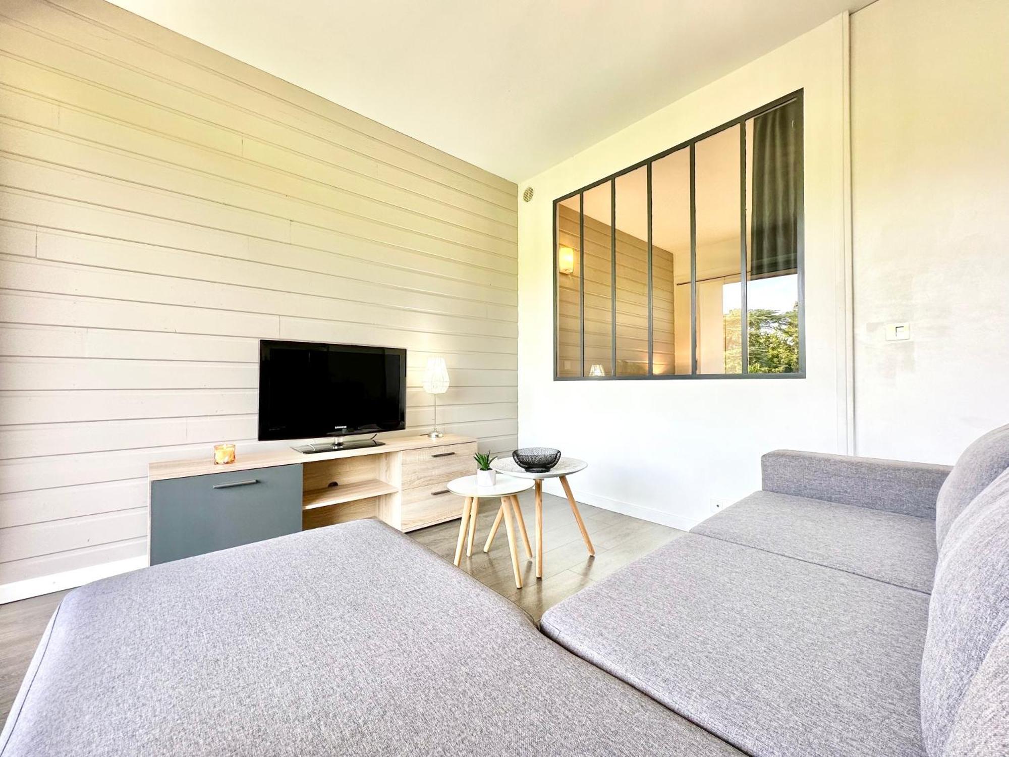 Le Bel Air - Coeur De Ville - Parking & Balcon Mont-de-Marsan Εξωτερικό φωτογραφία
