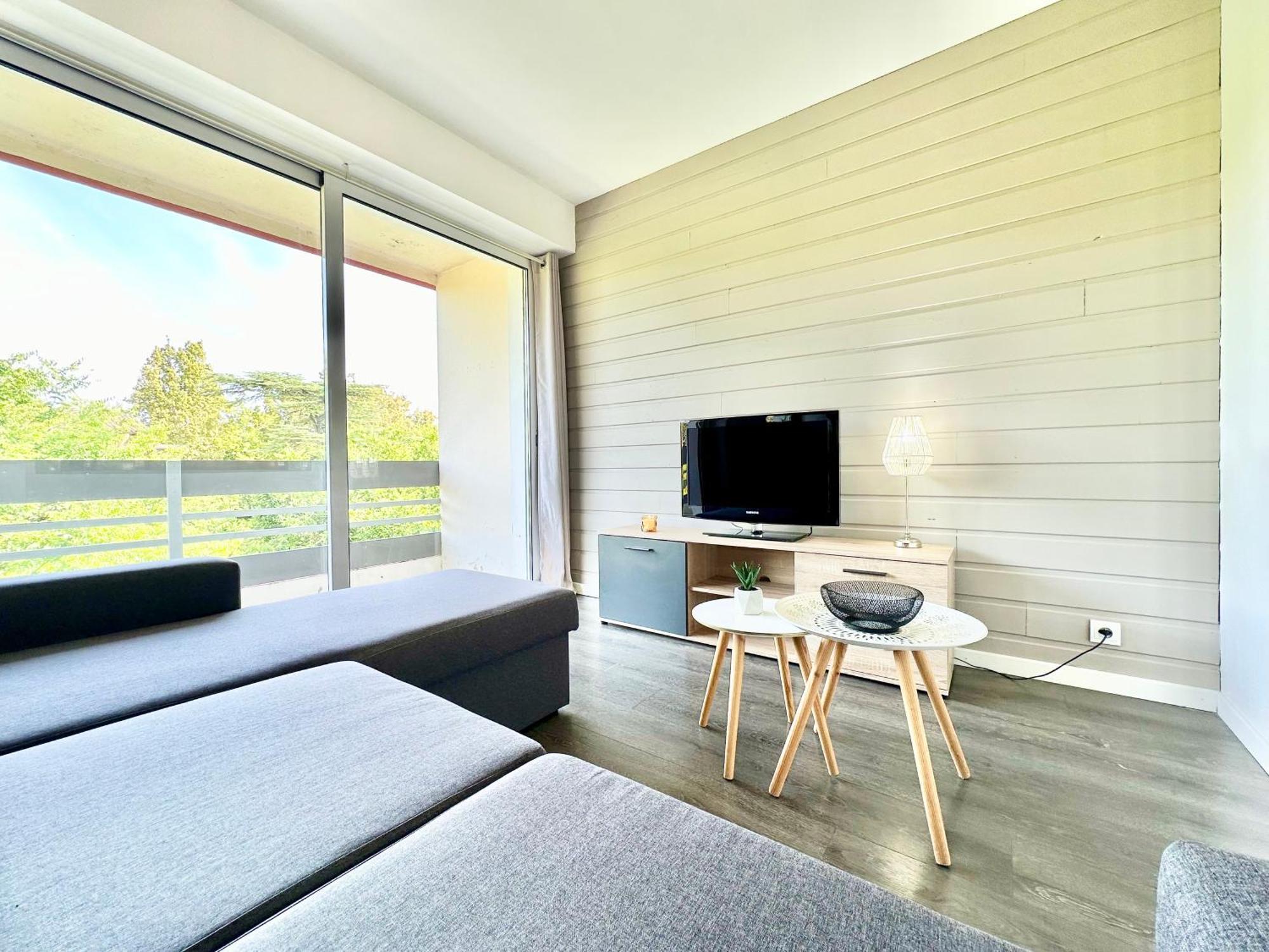 Le Bel Air - Coeur De Ville - Parking & Balcon Mont-de-Marsan Εξωτερικό φωτογραφία